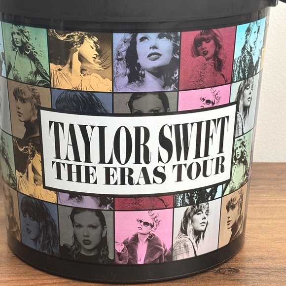 TAYLOR SWIFT The Eras Tour Movie AMC Collectible Large Popcorn Bucket w/ handle - Picture 3 of 8